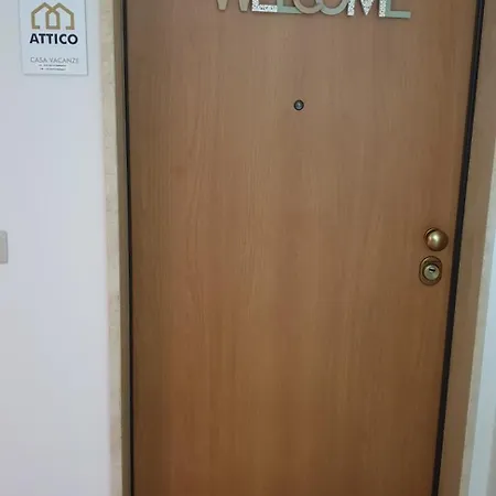 Comodo Attico In * ルティリアーノ